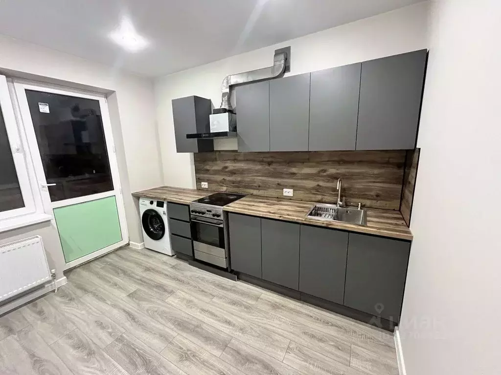 1-к кв. Адыгея, Тахтамукайский район, Старобжегокайское с/пос, Новая ... - Фото 1