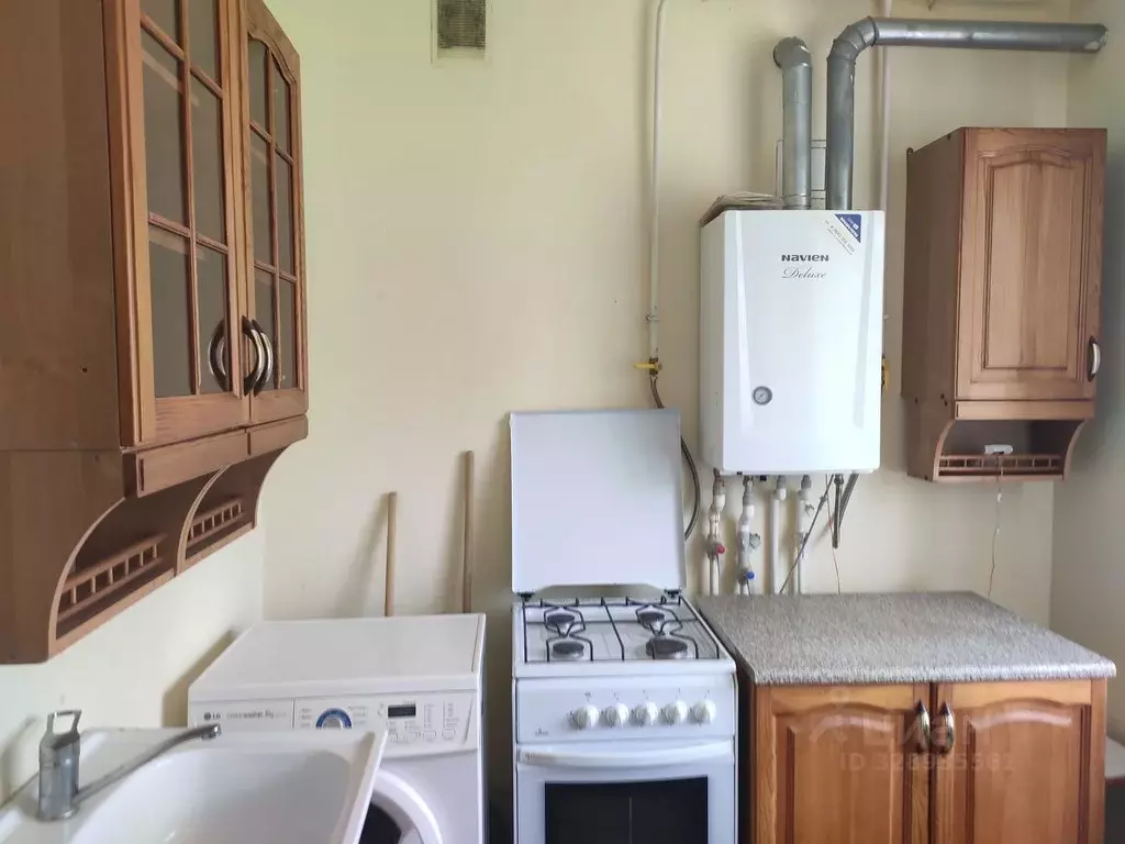 1-к кв. Краснодарский край, Абинский район, Ахтырское городское ... - Фото 1