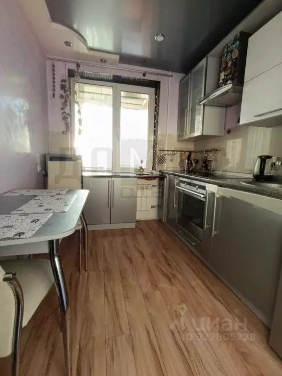 2-к кв. Свердловская область, Екатеринбург ул. Опалихинская, 32 (47.0 ... - Фото 1