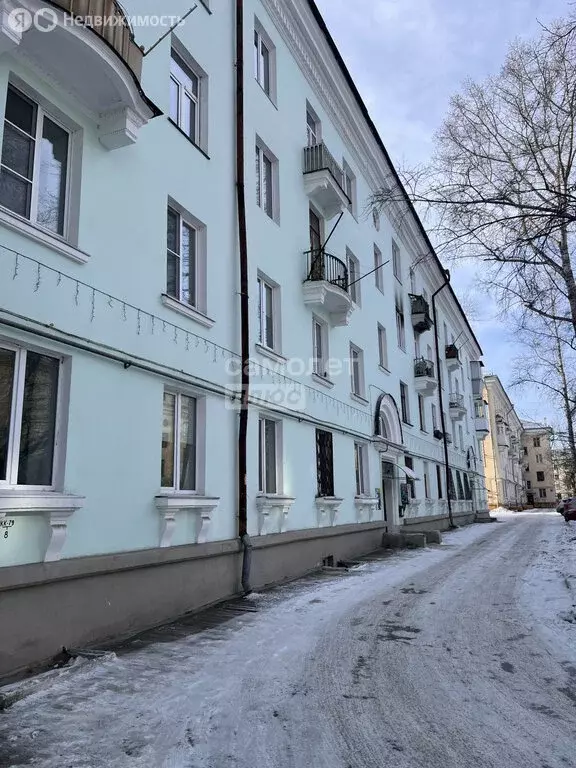 2-комнатная квартира: Ангарск, 107-й квартал, 15 (60 м) - Фото 1