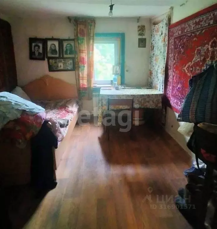 Дом в Белгородская область, Новооскольский муниципальный округ, с. ... - Фото 1