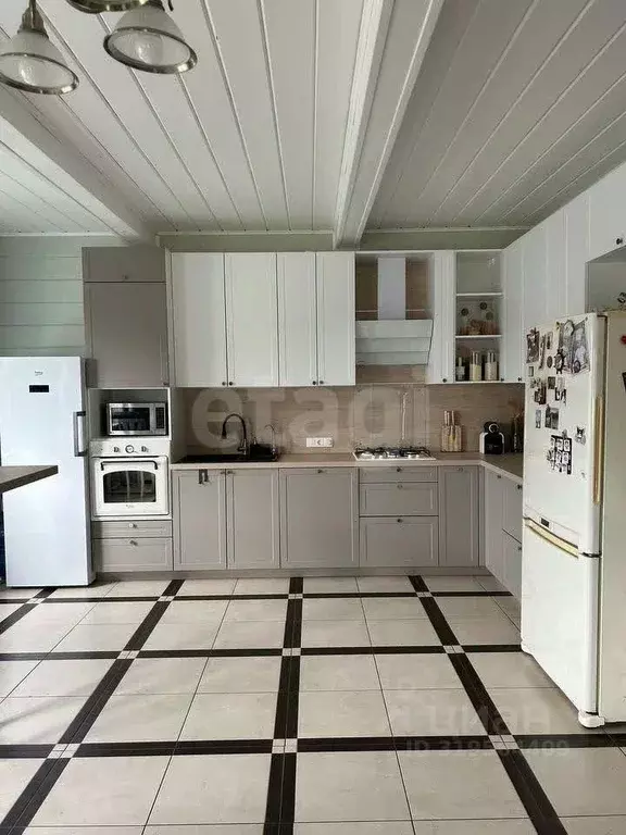 Дом в Калужская область, Жуковский муниципальный округ, Совхоз Победа ... - Фото 1