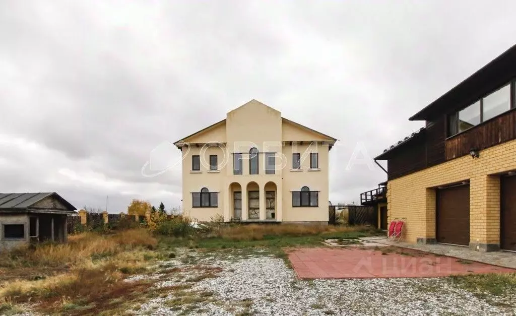 Дом в Тюменская область, Тюменский муниципальный округ, с. Каменка ул. ... - Фото 1