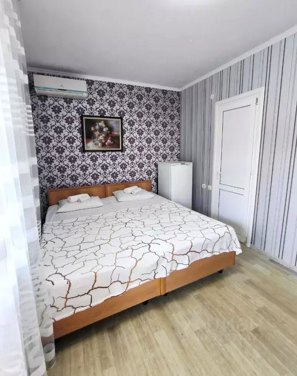Комната Краснодарский край, Сочи пос. Лоо, ул. Разина, 20/4 (10.0 м) - Фото 1