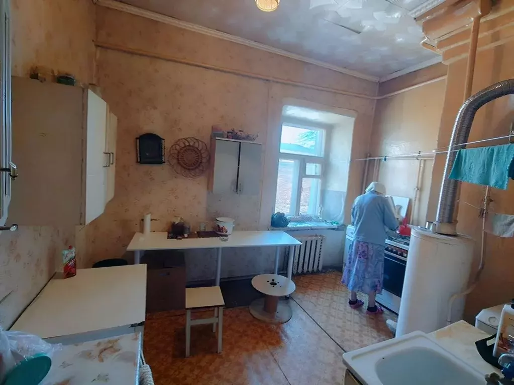 Комната Московская область, Серпухов Калужская ул., 33 (24.0 м) - Фото 1