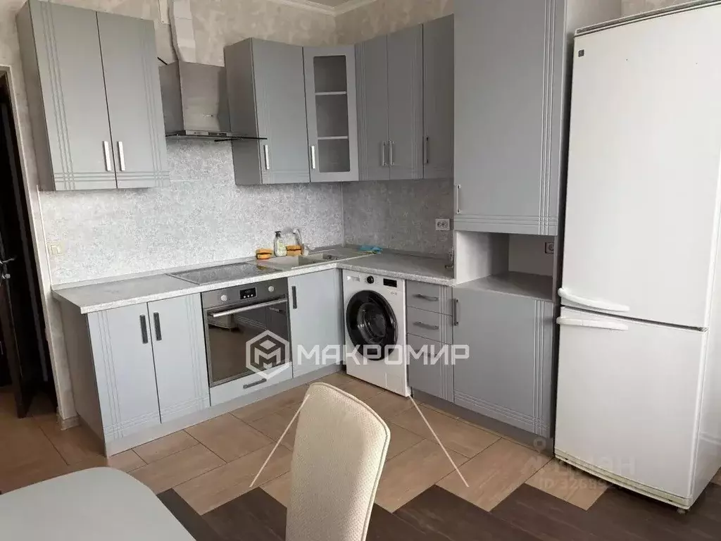 1-к кв. Брянская область, Брянск Московский просп., 154 (50.0 м) - Фото 1