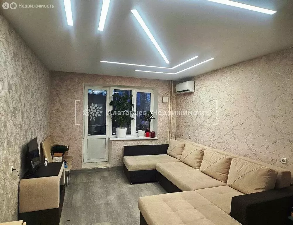 3-комнатная квартира: Томск, улица Андрея Крячкова, 21 (80 м) - Фото 1