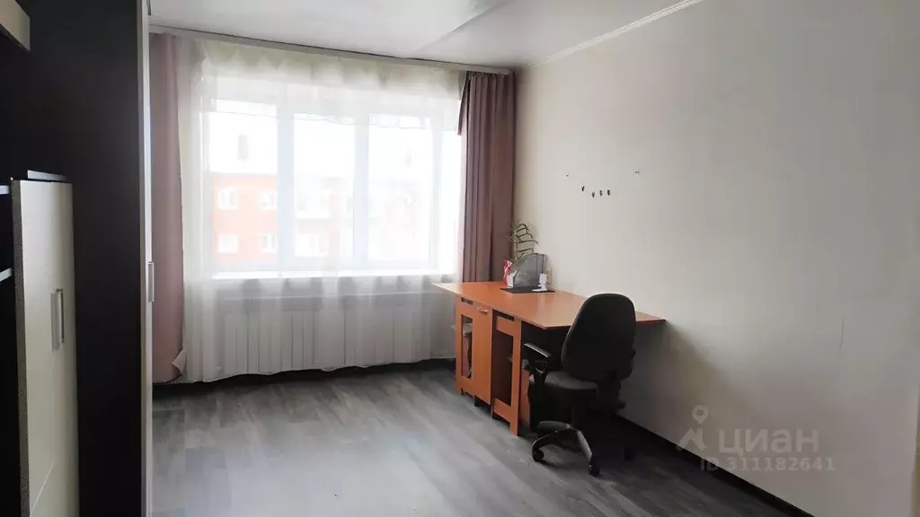 1-к кв. Омская область, Омск ул. Романенко, 13А (30.0 м) - Фото 0