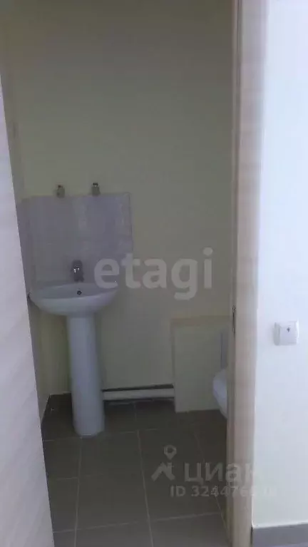 Помещение свободного назначения в Крым, Симферополь ул. Ленина (37 м) - Фото 2