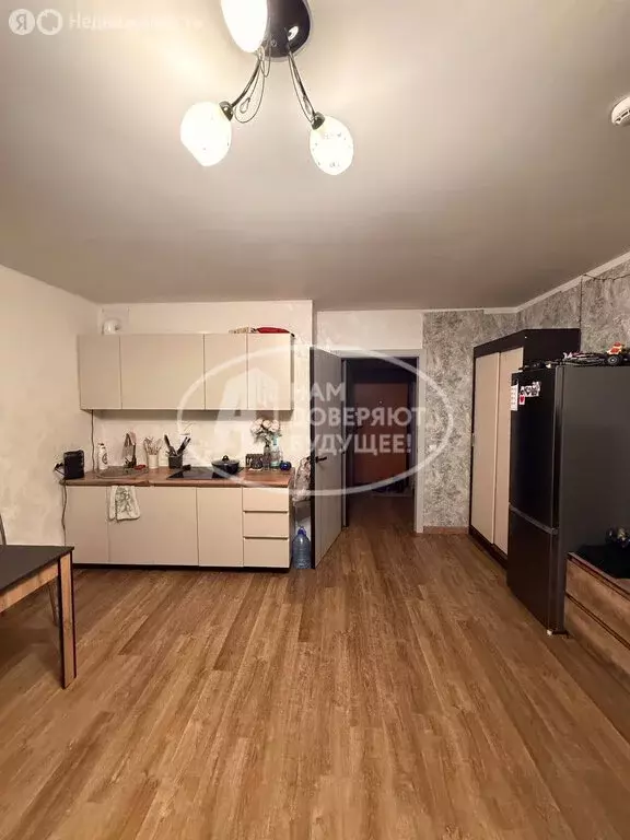 Квартира-студия: Ижевск, улица Е.М. Кунгурцева, 31 (28.3 м) - Фото 2