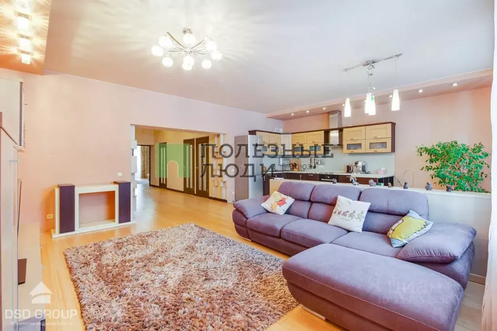 3-к кв. Хабаровский край, Хабаровск ул. Тургенева, 49 (121.8 м) - Фото 1