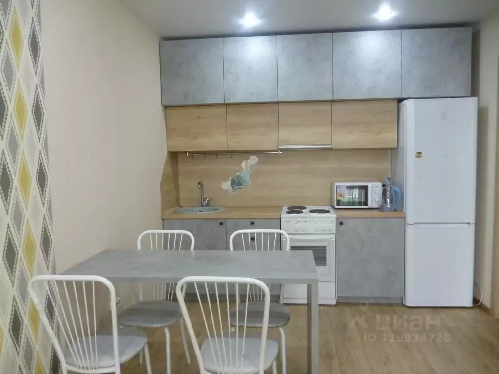 2-к кв. Алтайский край, Барнаул Молодежная ул., 136 (39.0 м) - Фото 1