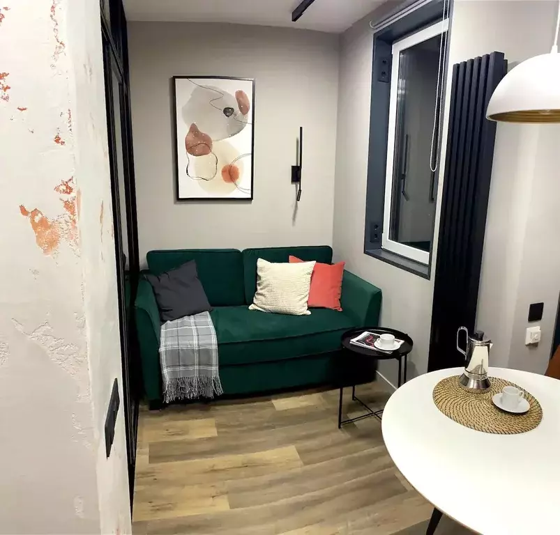 Студия Свердловская область, Екатеринбург ул. Машинная, 31Б (30.0 м) - Фото 1