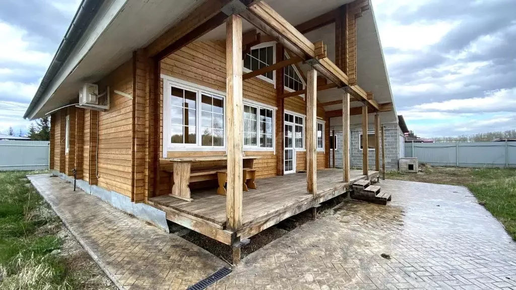 Дом в Челябинская область, Чебаркуль Южный мкр, Весенняя ул., 18 (100 ... - Фото 1