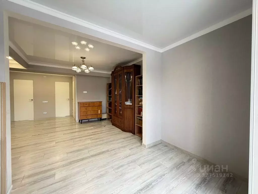 3-к кв. Кабардино-Балкария, Нальчик ул. Кирова (68.8 м) - Фото 1