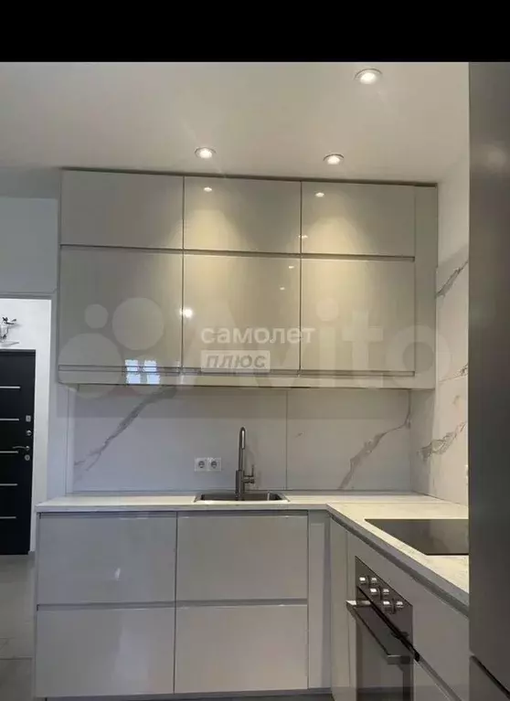 1-к. квартира, 40 м, 6/9 эт. - Фото 0