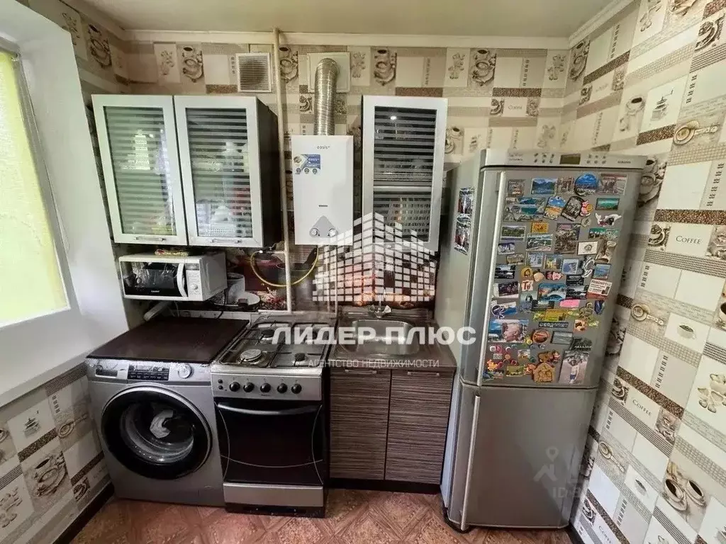 2-к кв. Белгородская область, Строитель Яковлевский городской округ, ... - Фото 1