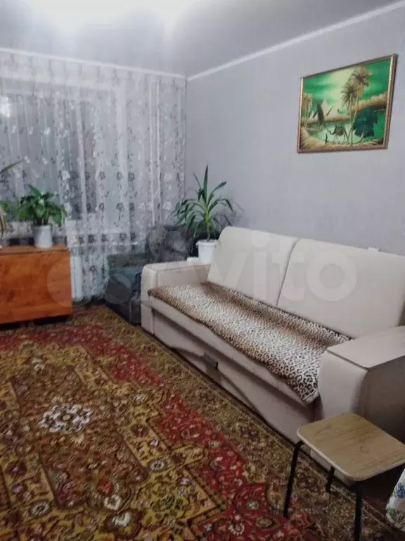 Комната 12 м в 2-к., 2/9 эт. - Фото 0