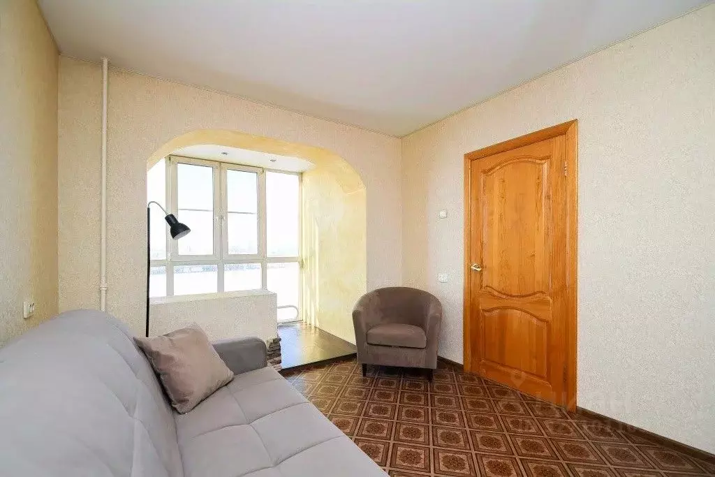 3-к кв. Омская область, Омск Волочаевская ул., 17Ж (55.9 м) - Фото 2