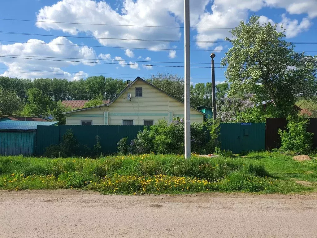 Дом в Башкортостан, Иглинский сельсовет, с. Иглино ул. Ветеранов, 4 ... - Фото 0