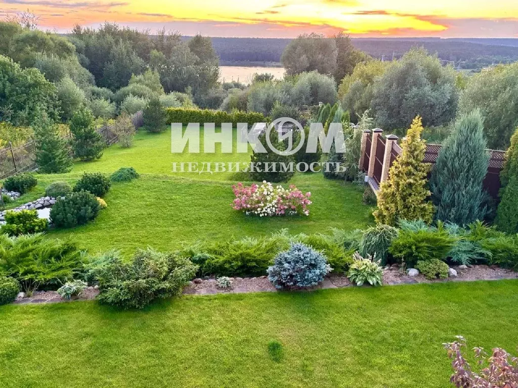 Дом в Калужская область, Калуга Кирпичная ул., 32 (480 м) - Фото 0