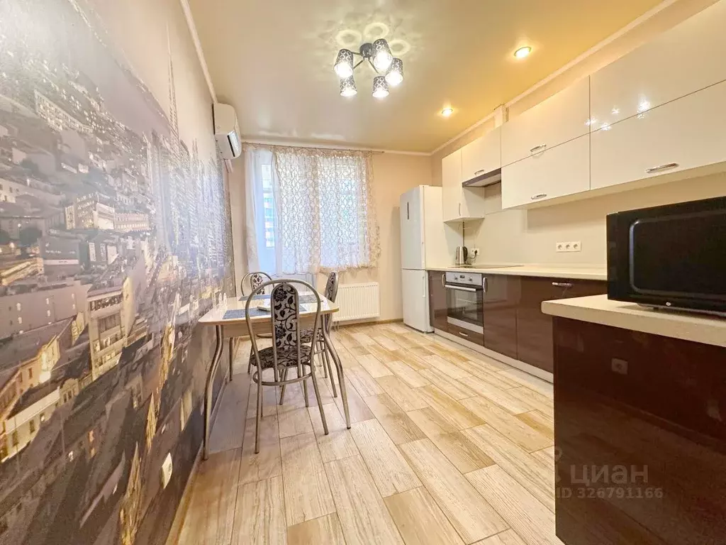 1-к кв. Татарстан, Казань Комсомольская ул., 1 (45.0 м) - Фото 2