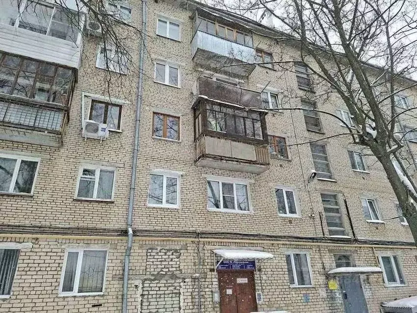 3-к кв. Самарская область, Тольятти Портовый мкр, ул. Комзина, 29 ... - Фото 2