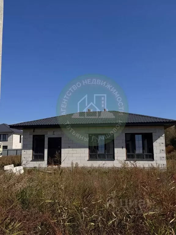 Дом в Алтайский край, Первомайский район, с. Фирсово ул. Новоречная ... - Фото 0