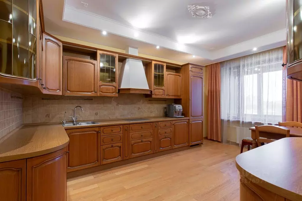 3-к кв. Санкт-Петербург Дрезденская ул., 11к2 (111.6 м) - Фото 1