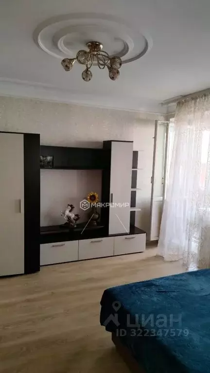 3-к кв. Татарстан, Казань ул. Вишневского, 14 (65.9 м) - Фото 1