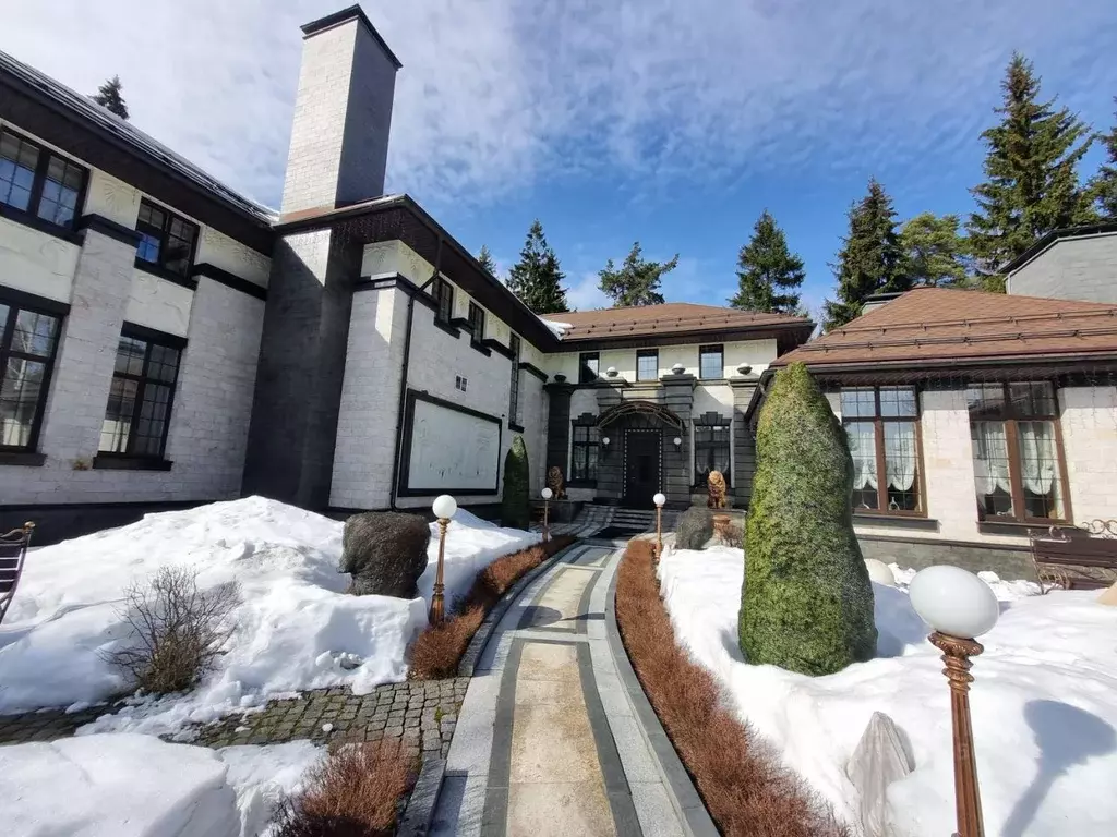 Дом в Московская область, Химки городской округ, д. Юрлово  (827 м) - Фото 2