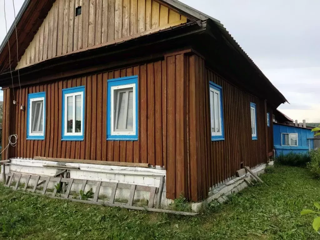 Дом в Пермский край, Кишертский район, с. Меча  (40 м) - Фото 1