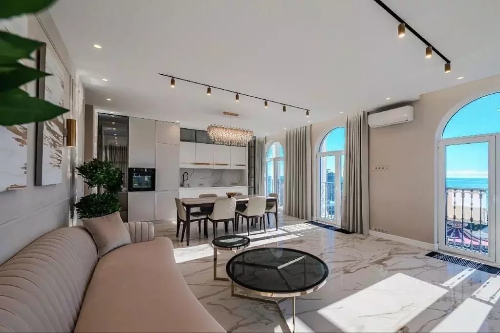 2-к кв. Краснодарский край, Сочи Светлана мкр, ул. Депутатская, 10К2 ... - Фото 1