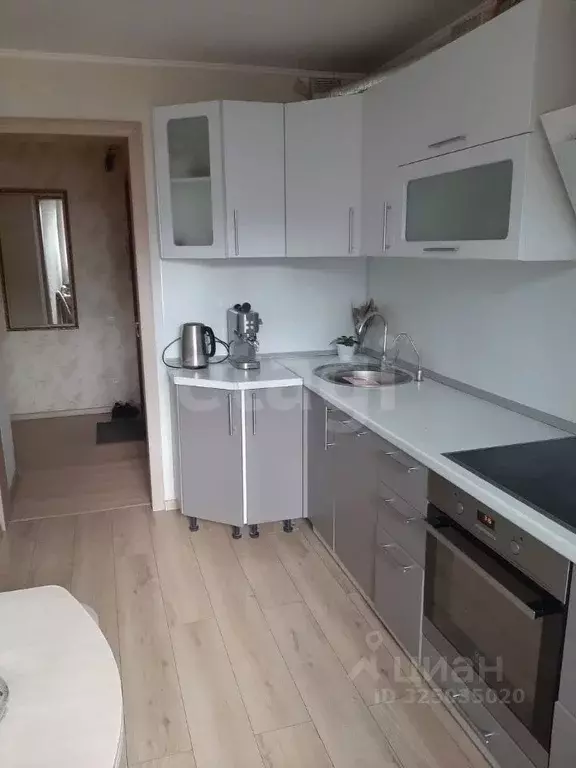 3-к кв. Тюменская область, Тюмень ул. Салтыкова-Щедрина, 59 (63.5 м) - Фото 2