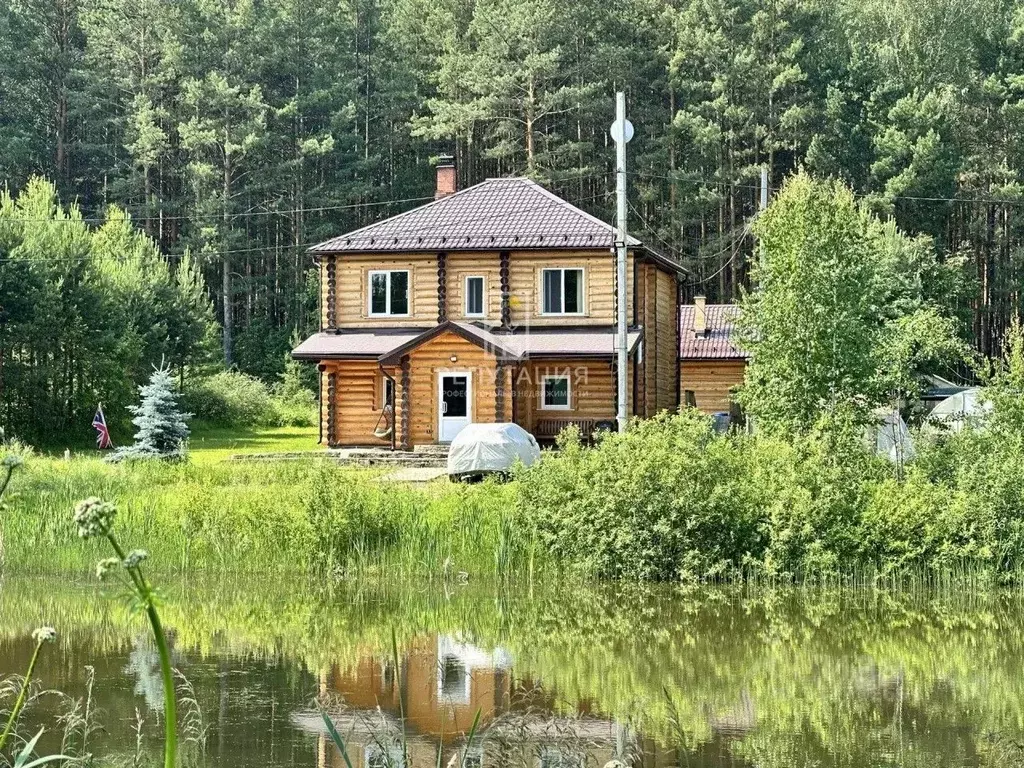 Дом в Свердловская область, Березовский муниципальный округ, пос. ... - Фото 1