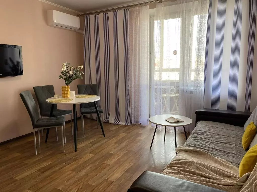 1-к кв. Тюменская область, Тюмень ул. Пермякова, 77 (45.0 м) - Фото 2