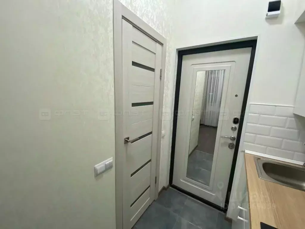 1-к кв. Татарстан, Казань ул. Дементьева, 27 (15.0 м) - Фото 1