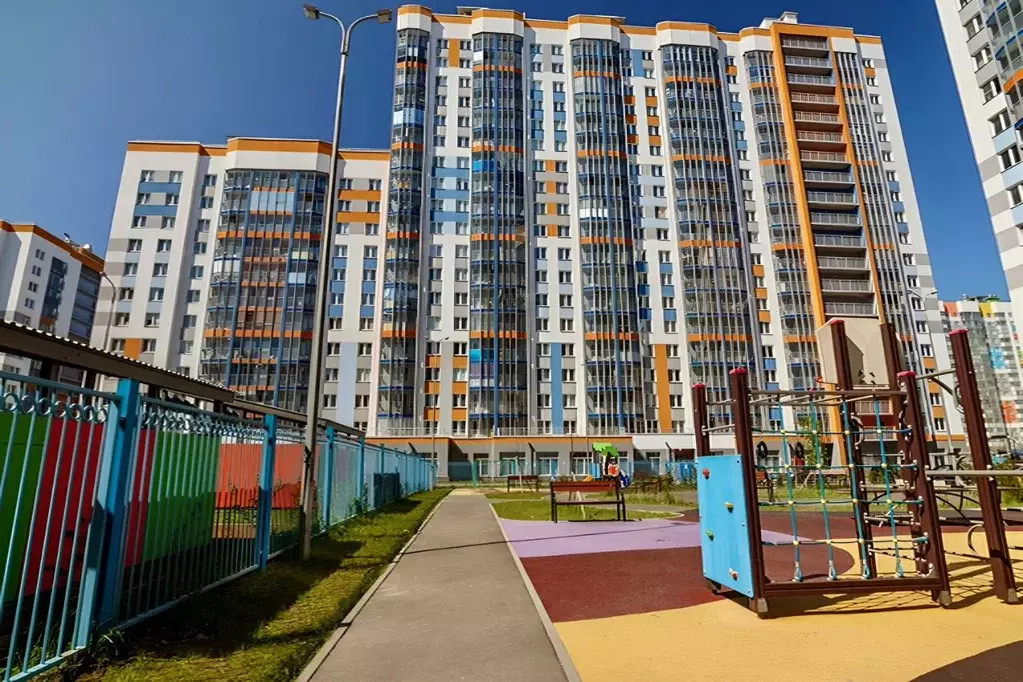 1-к кв. Ленинградская область, Мурино Всеволожский район, бул. ... - Фото 1