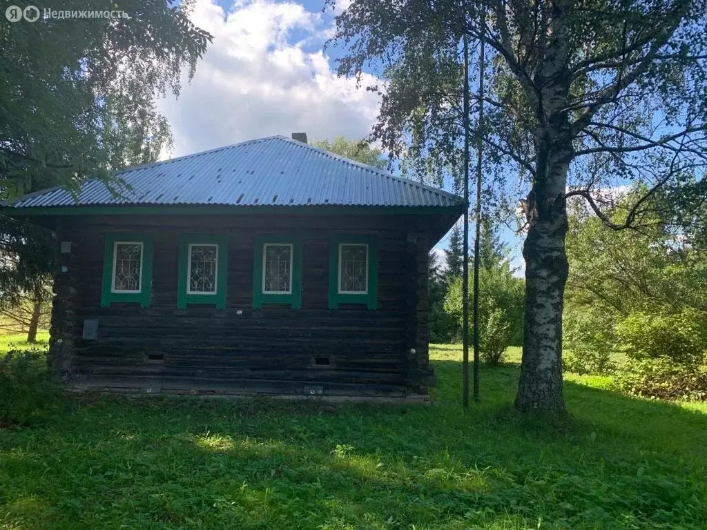 Дом в Вологодская область, Междуреченский муниципальный округ, деревня ... - Фото 1