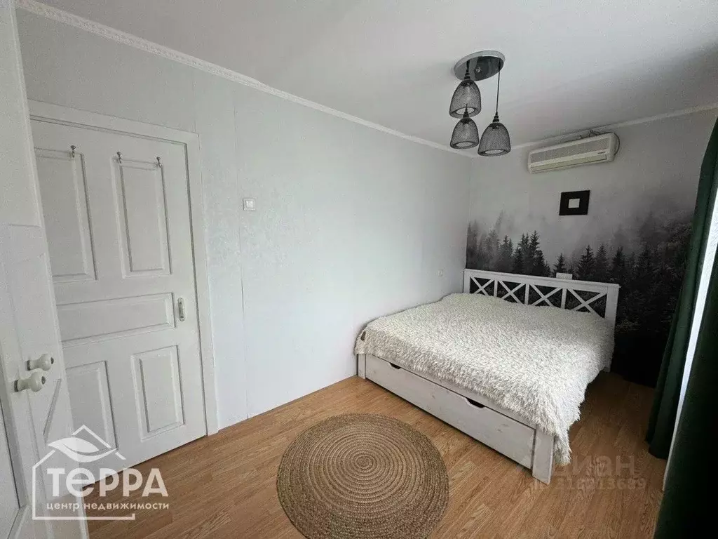 3-к кв. Крым, Евпатория ул. 9 Мая, 37 (50.1 м) - Фото 0