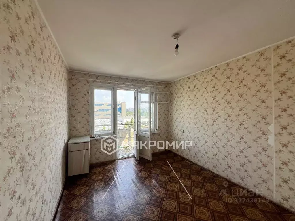 4-к кв. Челябинская область, Челябинск Солнечная ул., 54 (77.4 м) - Фото 0