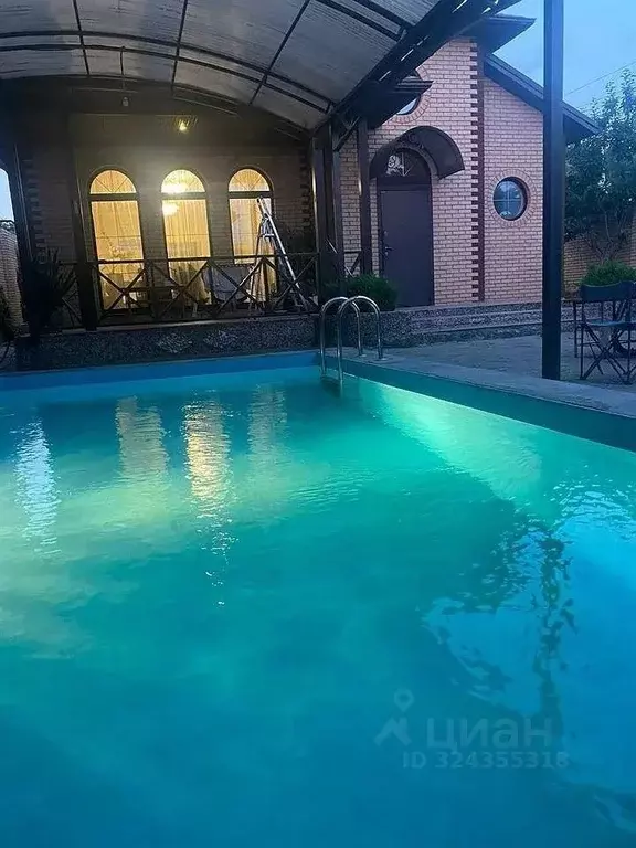 Дом в Ростовская область, Ростов-на-Дону Всесоюзная ул., 21 (150 м) - Фото 1