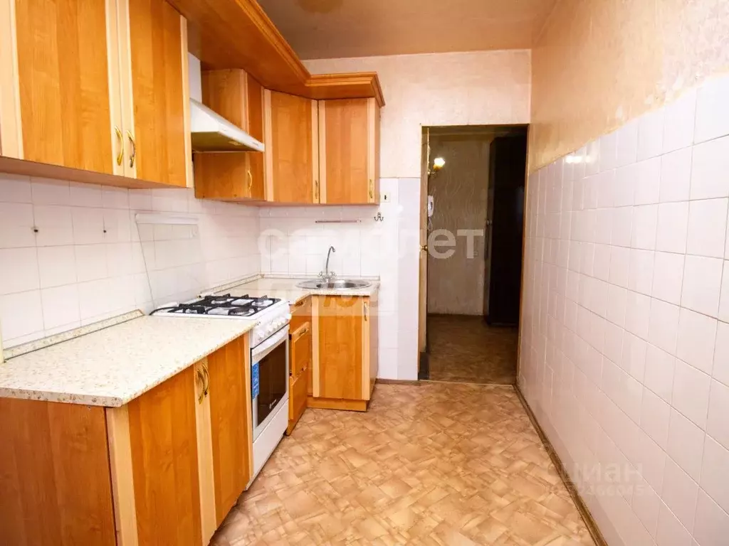 3-к кв. Ульяновская область, Ульяновск ул. Варейкиса, 28 (69.4 м) - Фото 2