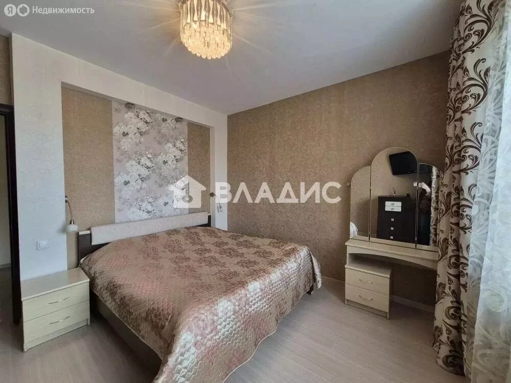 3-комнатная квартира: Улан-Удэ, 111-й микрорайон, 26А (117.9 м) - Фото 2