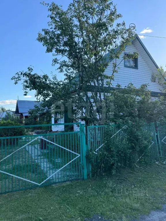 Дом в Тюменская область, Тюмень СОСН Аккумуляторщик-2 тер., ул. ... - Фото 0
