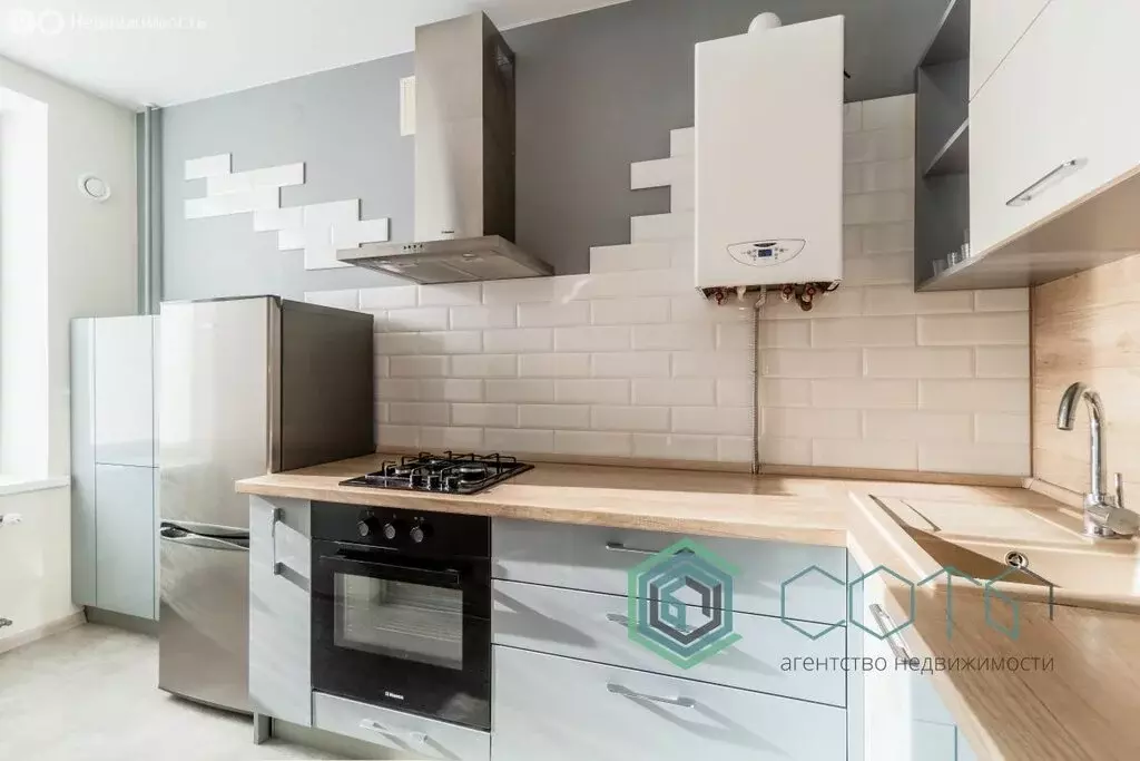 Квартира-студия: Светлогорск, Майский проезд, 10 (26.4 м) - Фото 1