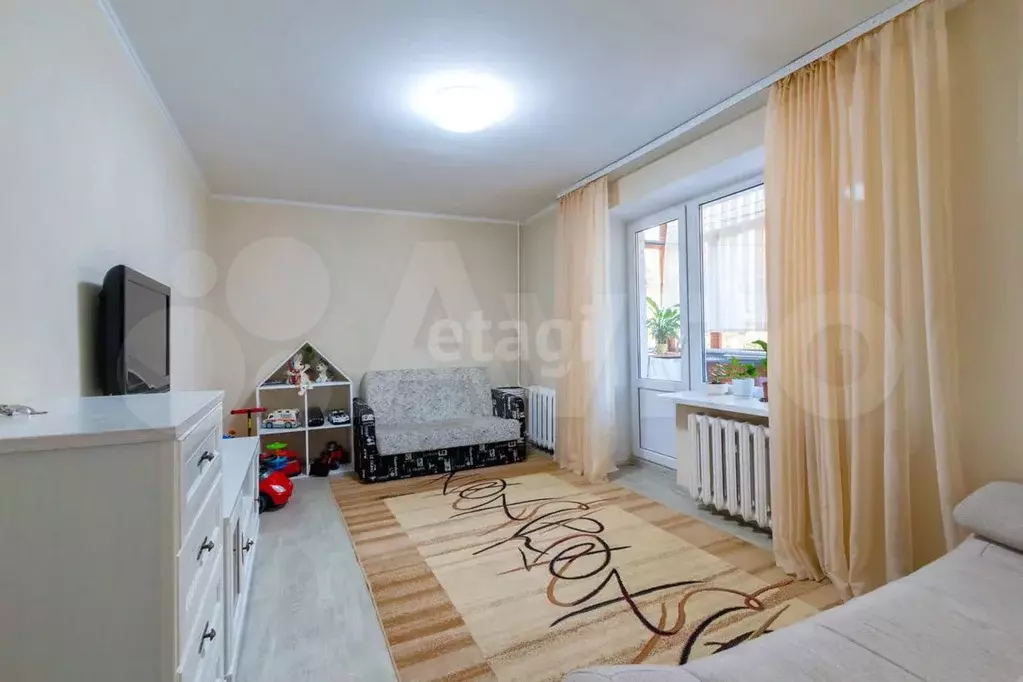 2-к. квартира, 42,5 м, 2/9 эт. - Фото 1