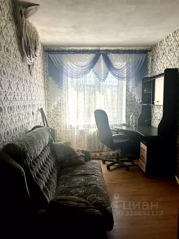 3-к кв. Крым, Керчь ул. Александра Матросова, 3 (60.5 м) - Фото 2