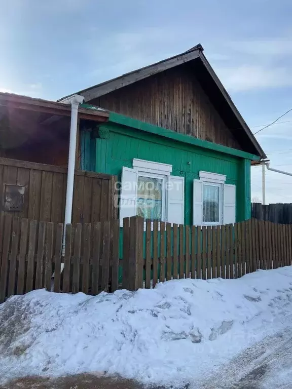 Дом в Иркутская область, Эхирит-Булагатский район, пос. Усть-Ордынский ... - Фото 0