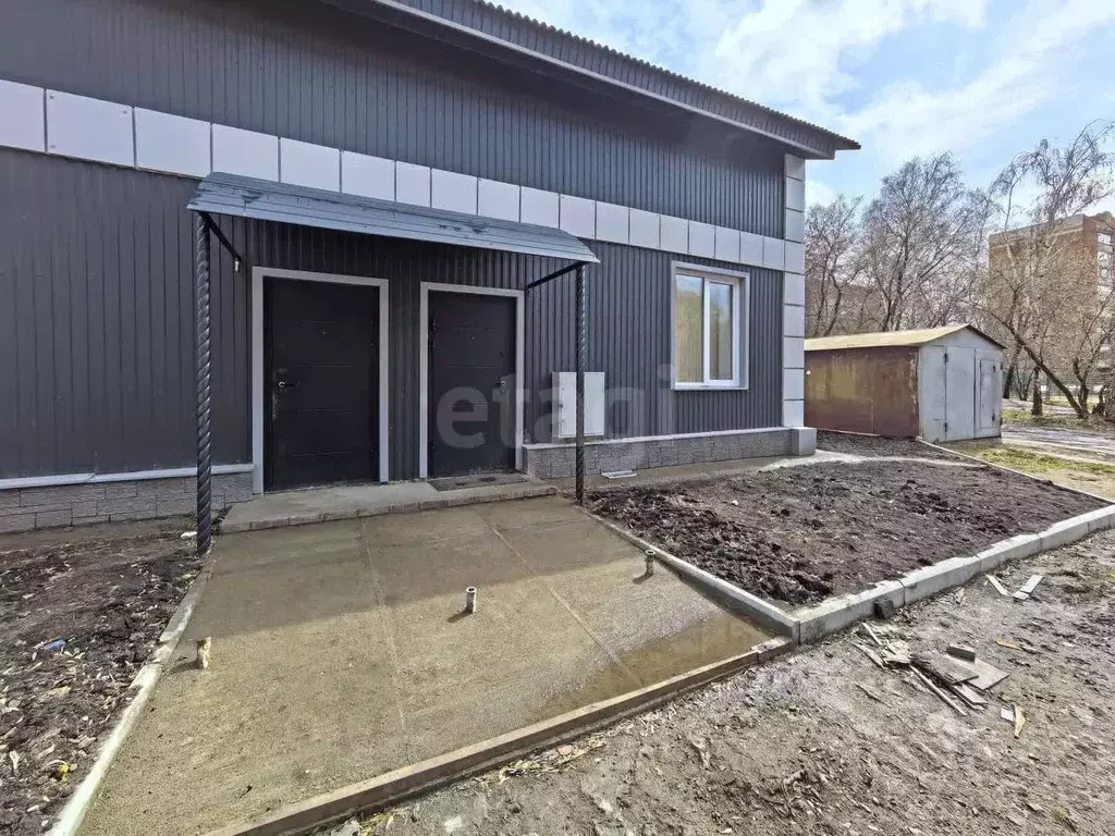 Помещение свободного назначения в Омская область, Омск ул. Гусарова, ... - Фото 1